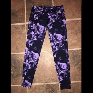 Old Navy Active leggings- size large